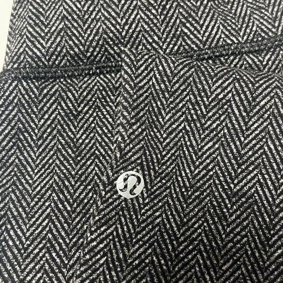Lululemon herringbone High Waist Tie Gray Pattern Pockets Leggings Pants Size 6 - Picture 8 of 9